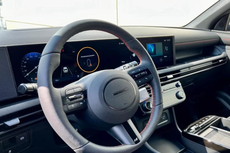 
								HYUNDAI TUCSON N Line 1.6 T-GDI 160 KM 4WD DCT pełne									