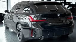 
										BMW 320i Touring Pakiet M pełne									