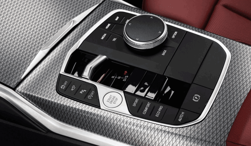 
								BMW 320i Touring Pakiet M pełne									