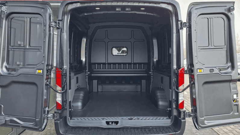 
								Ford Transit Brygadowy 2.0 EcoBlue 165 KM pełne									