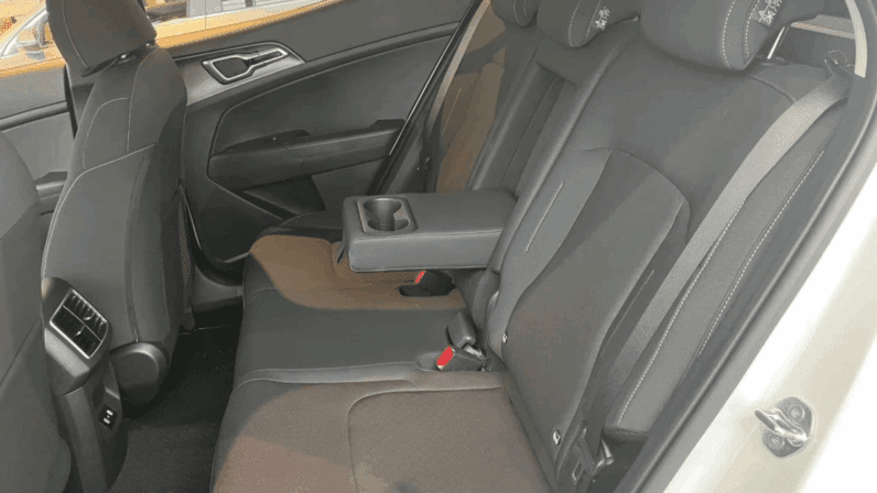 
								Kia Sportage M 1.6 T-GDI 150 KM pełne									