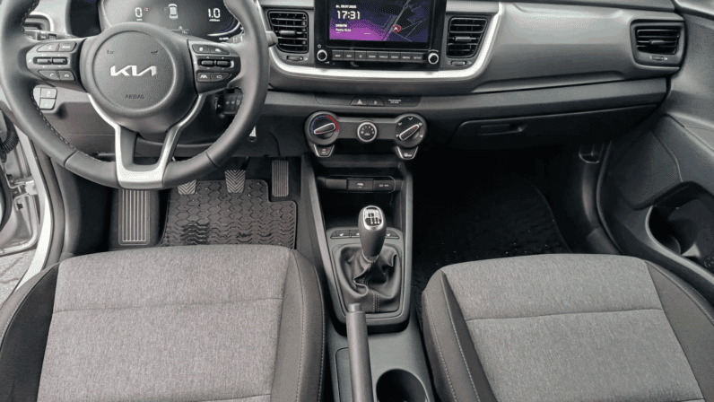 
								Kia Stonic 1.0 T-GDI Pakiet Smart 100 KM pełne									