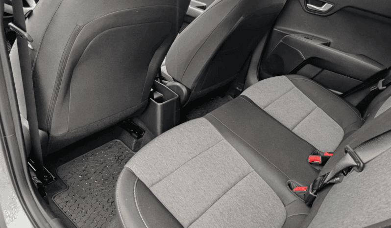 
								Kia Stonic 1.0 T-GDI Pakiet Smart 100 KM pełne									