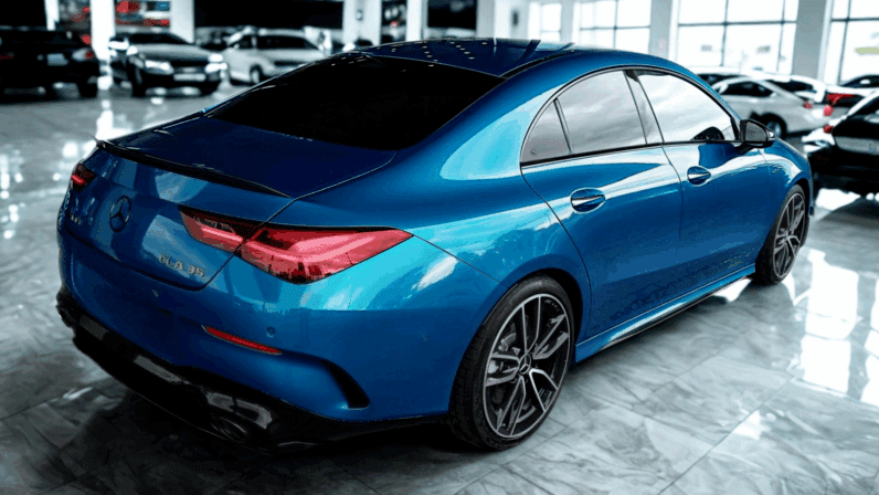 
								Mercedes-AMG CLA 35 4MATIC Coupé 306 KM pełne									