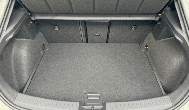 
								Cupra Formentor 1.5 eTSI 150 KM DSG pełne									