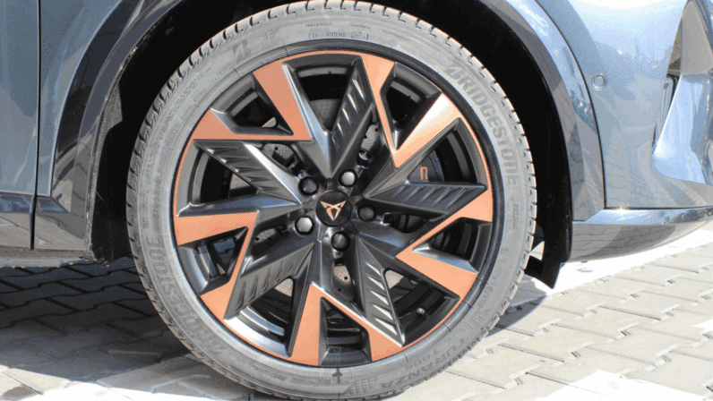 
								Cupra Formentor 1.5 eTSI 150 KM DSG pełne									