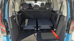 
										Ford Grand Tourneo Connect Active 2.0 EcoBlue 122 KM A7 pełne									