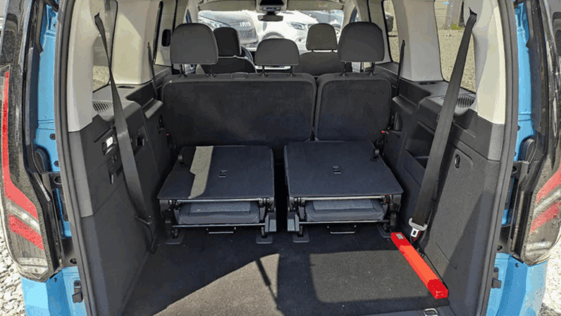 
								Ford Grand Tourneo Connect Active 2.0 EcoBlue 122 KM A7 pełne									