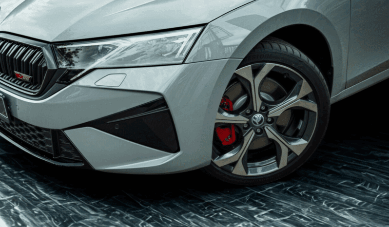 
								Skoda Octavia Combi RS 265 KM pełne									