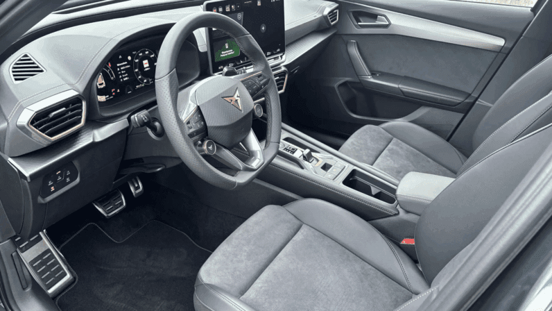 
								CUPRA Formentor 1.5 eTSI 150 KM | 7-biegowa DSG | Pakiety Performance i Design pełne									