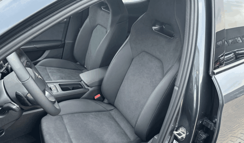 
								CUPRA Formentor 1.5 eTSI 150 KM | 7-biegowa DSG | Pakiety Performance i Design pełne									