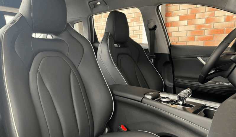 
								Chery Tiggo 7 Comfort 1.6 T-GDI 147 KM DCT pełne									