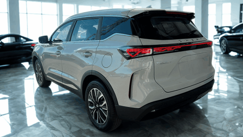 
								Chery Tiggo 7 Essential 1.6 T-GDI 147 KM DCT pełne									