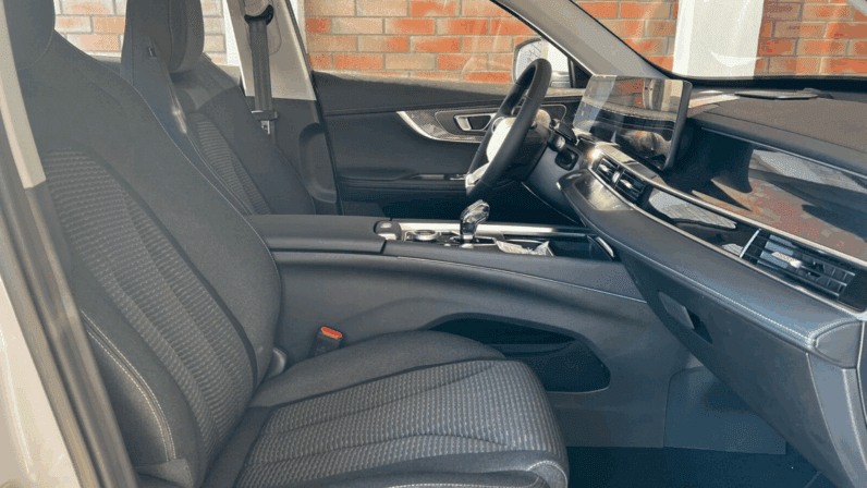 
								Chery Tiggo 7 Essential 1.6 T-GDI 147 KM DCT pełne									