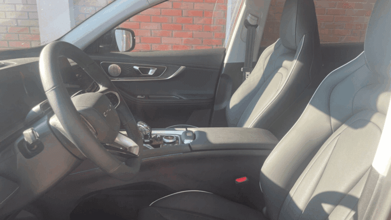 
								Chery Tiggo 7 Prestige 1.6 T-GDI 147 KM AWD DCT pełne									