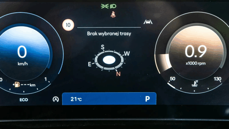 
								Hyundai TUCSON Plug-in 1.6 T-GDI 253 KM SMART pełne									