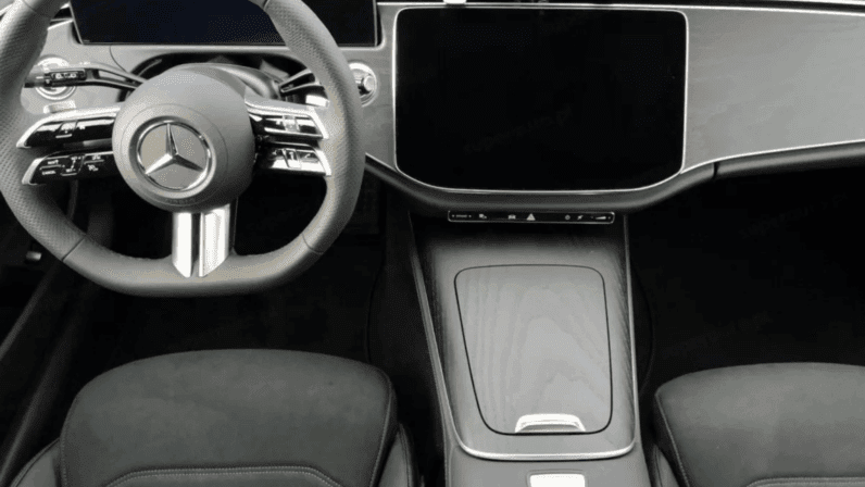 
								Mercedes-Benz E 220 d Kombi AVANTGARDE | 197 KM | Diesel | Automat 9G-TRONIC pełne									