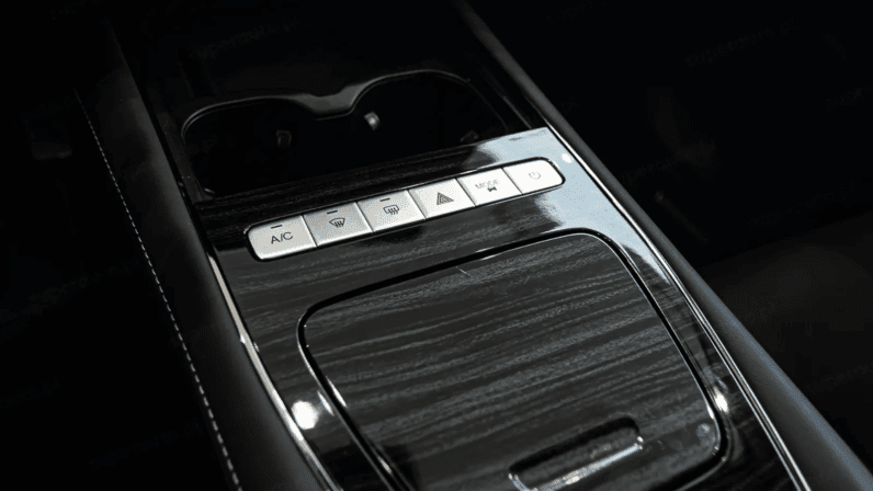 
								Omoda 5 Premium 1.6 TGDI 147 KM pełne									