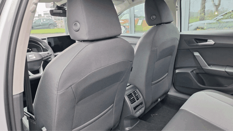 
								SEAT Leon Style 1.5 eTSI 115 KM | Automat DSG | Mild Hybrid | Fiord Blue pełne									