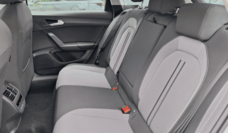 
								SEAT Leon Style 1.5 eTSI 115 KM | Automat DSG | Mild Hybrid | Fiord Blue pełne									