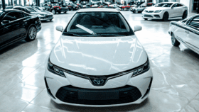 Toyota Corolla Sedan Comfort 1.8 Hybrid 140 KM e-CVT