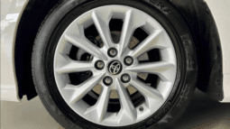 
										Toyota Corolla Sedan Comfort 1.8 Hybrid 140 KM e-CVT pełne									