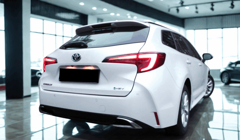 
								Toyota Corolla TS Comfort 1.8 Hybrid 140 KM e-CVT pełne									