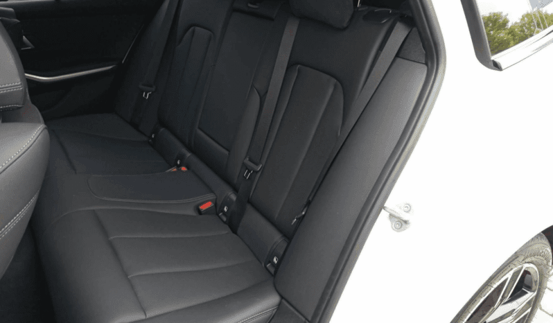 
								BMW 320d Touring | Diesel | Mild Hybrid | 190 KM | RWD | Automat pełne									