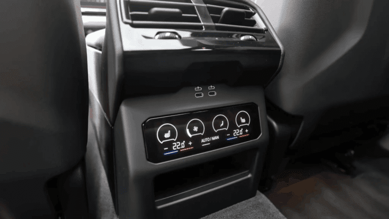 
								BMW 520d Sedan MHEV 197 KM • Diesel • Napęd tylny • Automatyczna skrzynia biegów pełne									