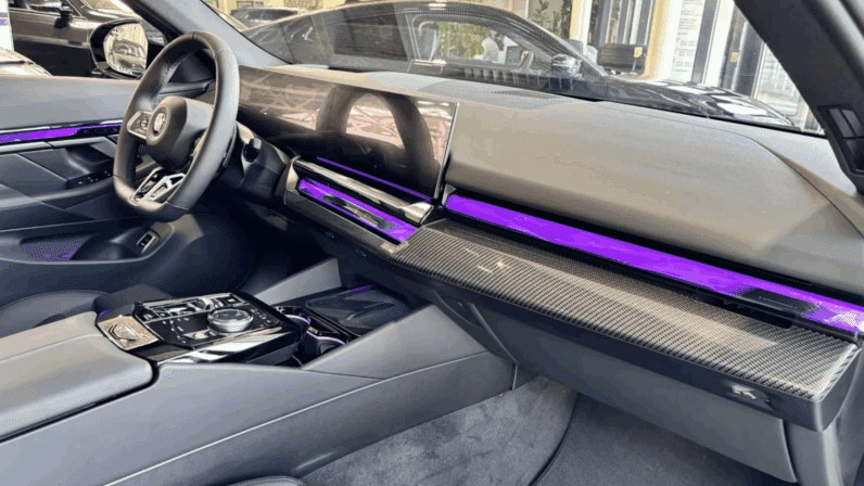 
								BMW 520d Sedan MHEV 197 KM • Diesel • Napęd tylny • Automatyczna skrzynia biegów pełne									