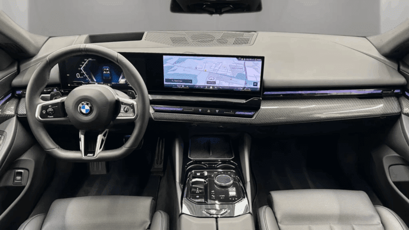 
								BMW 520d Sedan MHEV 197 KM • Diesel • Napęd tylny • Automatyczna skrzynia biegów pełne									