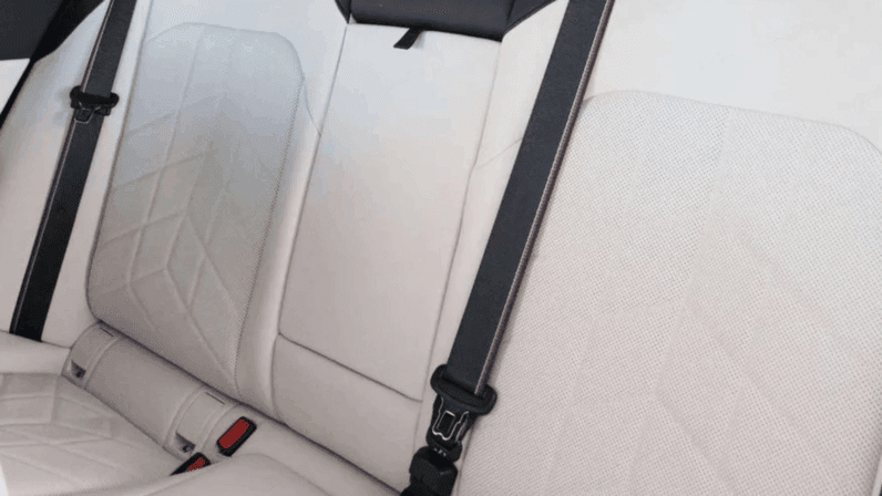 
								BMW 520d xDrive Limuzyna MHEV 197 KM • Diesel • Napęd 4×4 • Automat z łopatkami pełne									