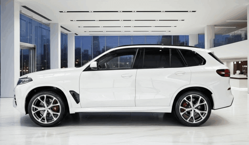 
								BMW X5 xDrive30d M Sport Pro 298 KM – Model 2025 – Biel Alpejska i 22-calowe Felgi pełne									