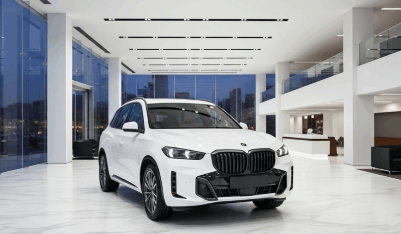
								BMW X5 xDrive30d M Sport Pro 298 KM – Model 2025 – Biel Alpejska i 22-calowe Felgi pełne									