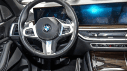 
										BMW X5 xDrive30d M Sport Pro 298 KM – Model 2025 – Biel Alpejska i 22-calowe Felgi pełne									