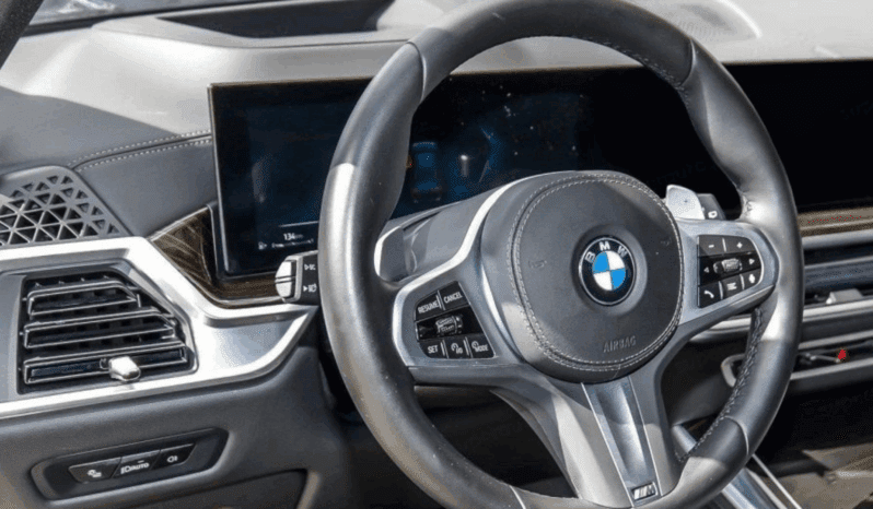 
								BMW X5 xDrive30d M Sport Pro 298 KM – Model 2025 – Biel Alpejska i 22-calowe Felgi pełne									