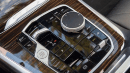 
										BMW X5 xDrive30d M Sport Pro 298 KM – Model 2025 – Biel Alpejska i 22-calowe Felgi pełne									