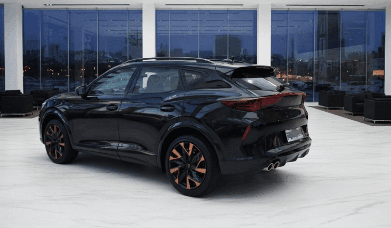 
								CUPRA Formentor 1.5 eTSI 150 KM DSG FWD Midnight Black – DYNAMIC DESIGN, EDGE, IMMERSIVE, 19″ SANDSTORM pełne									