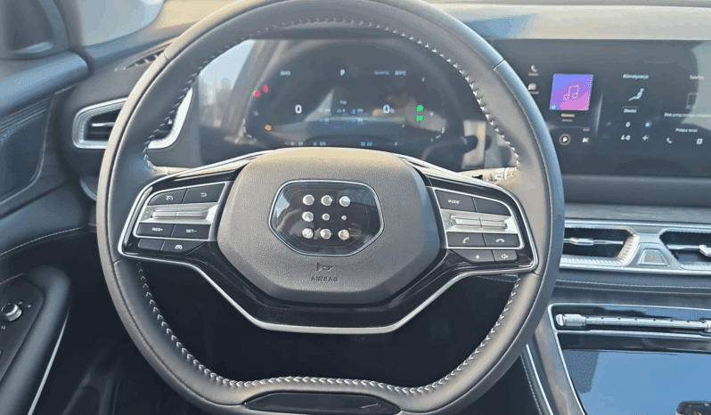 
								DFSK E5 PHEV PRESTIGE | Hybrydowy PHEV | 217 KM | Napęd przedni | Automatyczna E-CVT pełne									