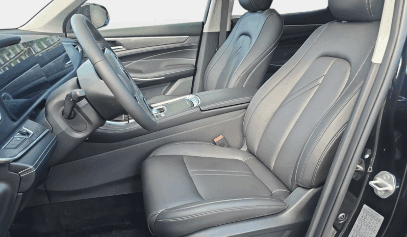 
								DFSK E5 PHEV PRESTIGE | Hybrydowy PHEV | 217 KM | Napęd przedni | Automatyczna E-CVT pełne									