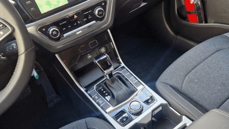 
								KGM Korando Joy 1.5 Turbo 163 KM 4WD Skrzynia Automatyczna pełne									