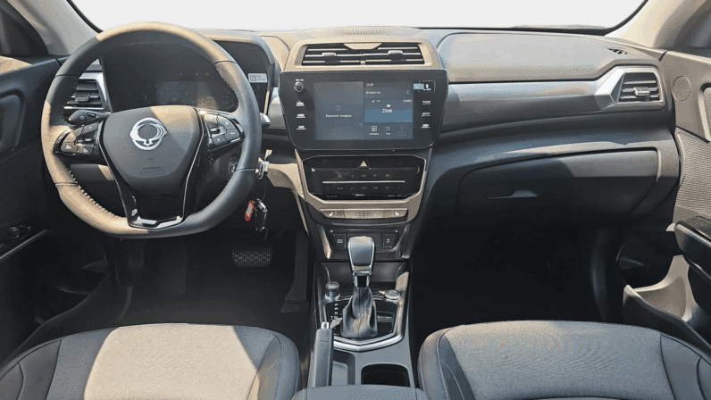 
								KGM Tivoli Adventure 1.5 163 KM Automat 2WD pełne									