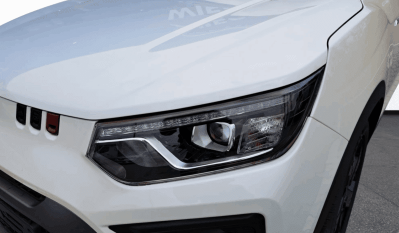 
								KGM Tivoli Adventure 1.5 163 KM Manual 2WD – Pakiet LED i Cyfrowy Kokpit 2025 pełne									