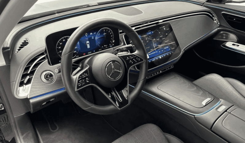 
								MERCEDES-BENZ E 220 d 4MATIC ESTATE | 2.0 DIESEL | 197 KM | 4MATIC | 9G-TRONIC | Demo pełne									