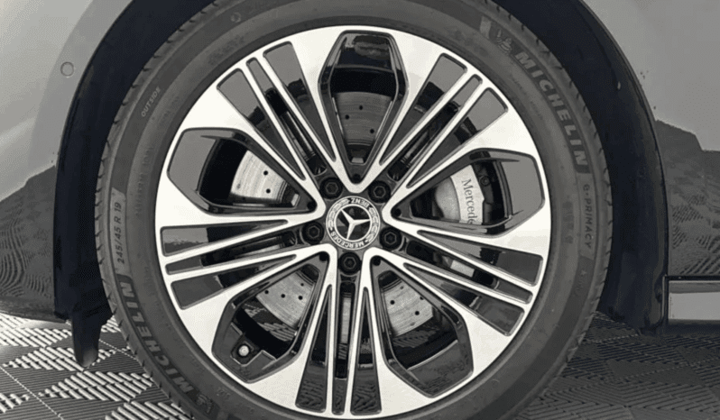 
								MERCEDES-BENZ E 220 d 4MATIC ESTATE | 2.0 DIESEL | 197 KM | 4MATIC | 9G-TRONIC | Demo pełne									