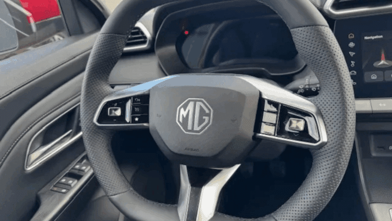 
								MG ZS Hybrid+ 1.5 HEV+ EXCLUSIVE | 1.5 HEV+ Hybrid | 2025 | 163 KM | Napęd przedni pełne									