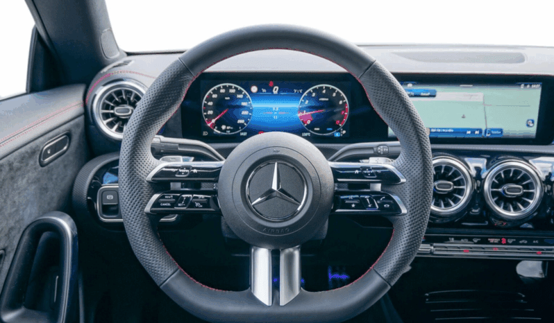 
								Mercedes-Benz CLA 200 Coupé Demo | 163 KM | Benzyna | Automat 7G-DCT | EQ Boost | Napęd Przedni pełne									