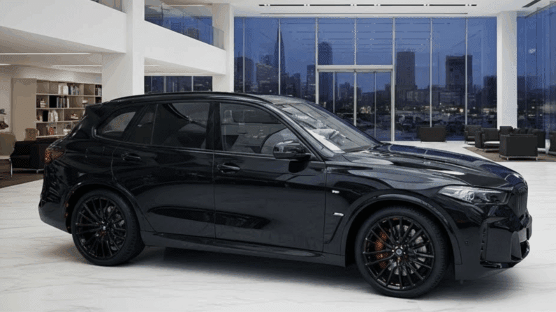 
								BMW X5 xDrive30d M Sport Pro 298 KM – Czarny Carbon i Pakiet Repair Inclusive pełne									