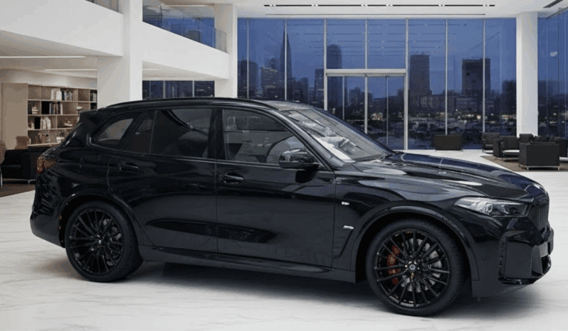 
								BMW X5 xDrive30d M Sport Pro 298 KM – Czarny Carbon i Pakiet Repair Inclusive pełne									