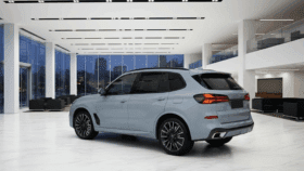 BMW X5 xDrive30d M Sport Pro 298 KM – Szary Skyscraper, Carbon i Driving Assistant Professional